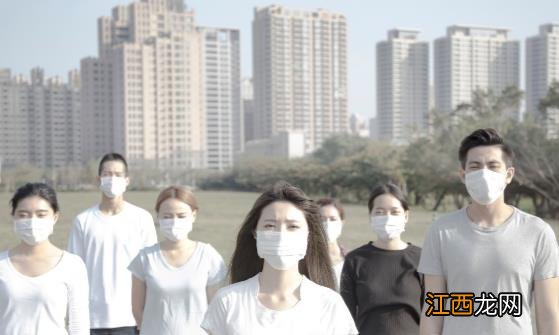 长时间戴口罩或致皮肤问题 常戴口罩该这样护肤