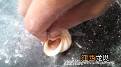 美味小笼包的详细做法