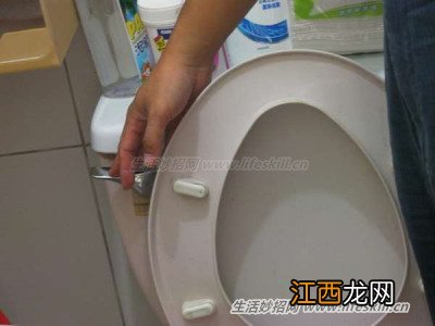 卫生间里这些不良习惯，会导致细菌的侵袭！看看你中招没？