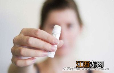 教你５个护唇膏的超棒用法