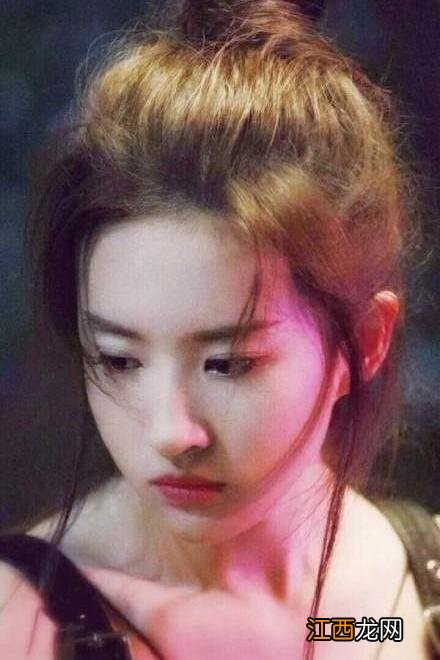 不适合留刘海的脸型有哪些？