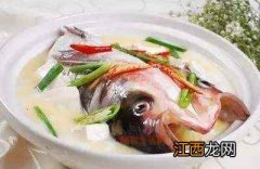 鲢鱼头炖豆腐