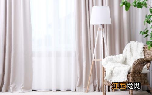 窗帘颜色选择的讲究 客厅窗帘颜色选择总原则