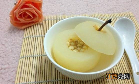 冰糖雪梨有止咳润肺功效 冰糖雪梨梨是关键食材