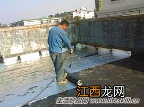 房顶漏水如何补救?