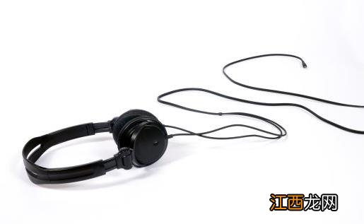 不小心耳机里面进水了 耳机进水具体处理方法