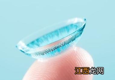 隐形眼镜天天戴，眼睛真的会瞎吗？