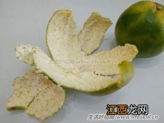 橘子皮妙用多，清洁、泡茶，泡澡它都行！