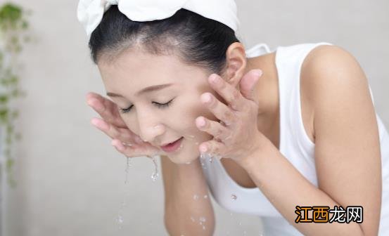 女人到中年如何保养自己的皮肤 中年女人皮肤特别护理要点