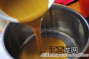 没有烤箱？巧用电饭锅制作蛋糕！