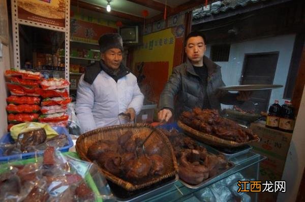 四川各大城市的代表小吃我不清楚,四川最有名的小吃是什么