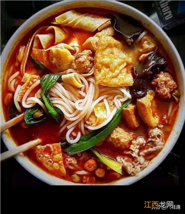 螺蛳粉和七彩泡椒，你更喜欢哪个？广西特色美食有哪几样