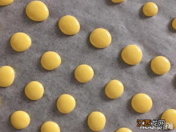 宝宝辅食:蛋黄溶豆、果味蛋清溶豆、爆浆椰蓉球