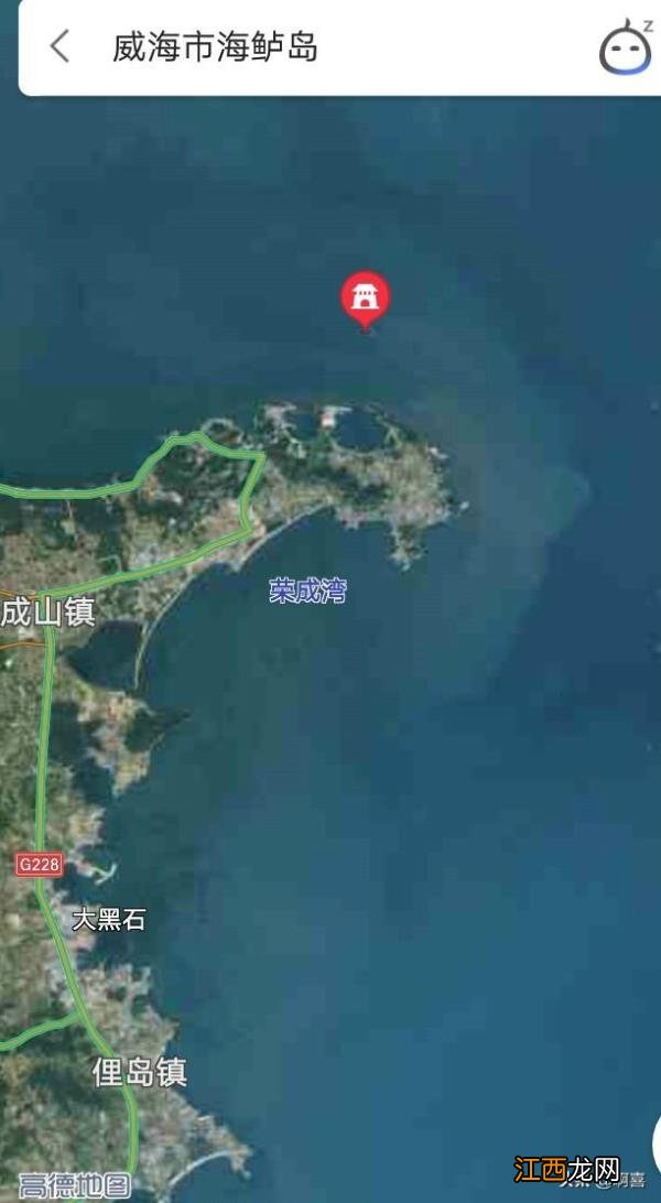 想去山东威海旅游，住在哪里比较合适？有什么特色美食推荐？威海必吃的美食去哪