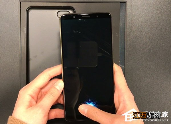 vivox20plus屏幕指纹版屏幕多少钱 vivox20plus有屏幕指纹版吗