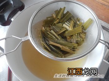 香茅柠檬、杭菊茶的做法