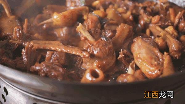 铁锅炖大鹅怎么做好吃?大鹅怎么炖好吃不腥