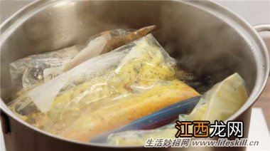 教你用保鲜袋制作早餐蛋卷，无油腻更健康~