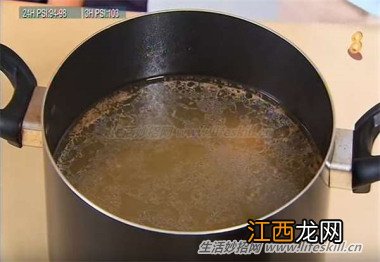 别让浮油毁了一锅汤，教你去油小妙招！