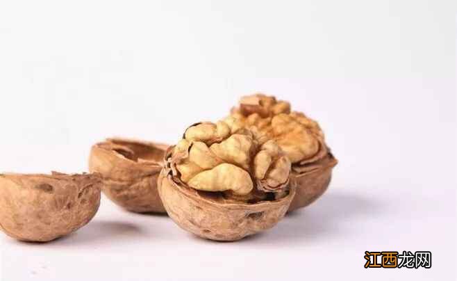 核桃蜂蜜水大了2个罩杯 核桃蜂蜜水丰胸成功