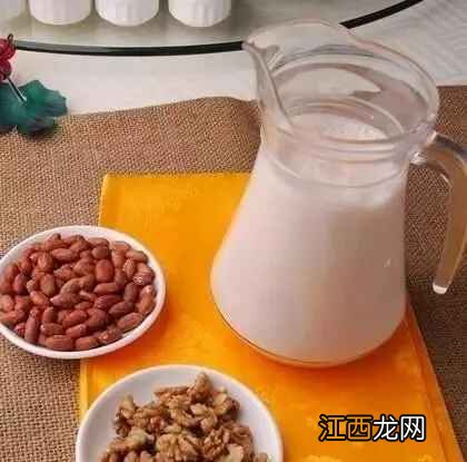 核桃蜂蜜水大了2个罩杯 核桃蜂蜜水丰胸成功