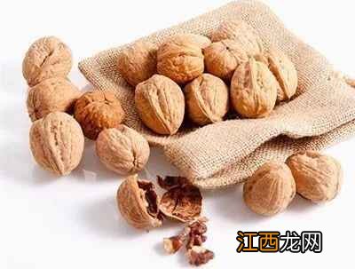 核桃蜂蜜水大了2个罩杯 核桃蜂蜜水丰胸成功