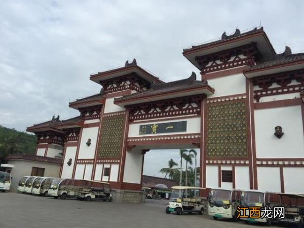 三亚旅游攻略之蜈支洲岛海南有什么特色好吃的地方