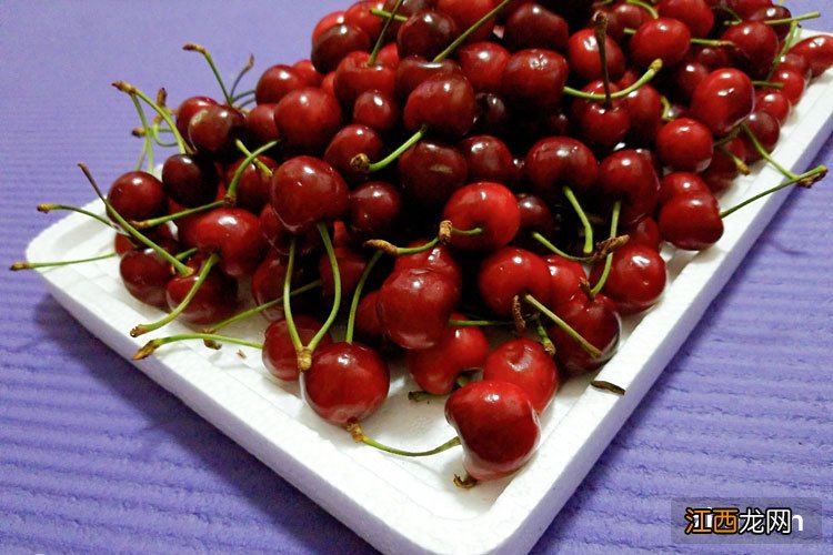 樱桃和车厘子相同吗？