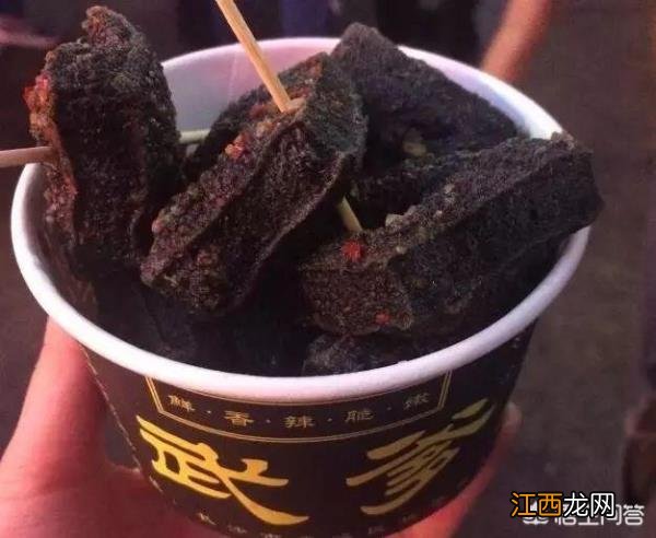 长沙有哪些美食街？长沙逛街的地方和小吃