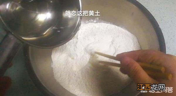 最没有技术含量的早餐卷饼，不用发面也不用烙，卷土豆丝很好吃早餐土豆丝卷饼的做法