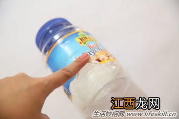 怎样去除标签残留粘胶 用手指撮图解教程