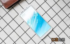 想买一个千元左右的，红米5p和魅蓝Note6怎么样？