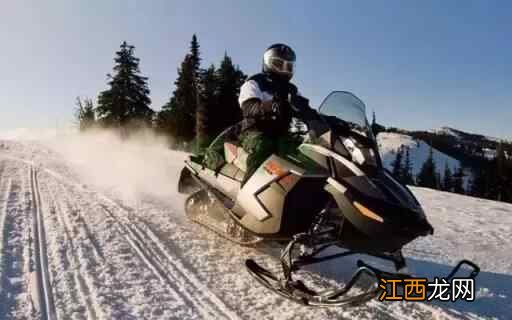 玩雪、滑雪、泡温泉……过不一样的假期