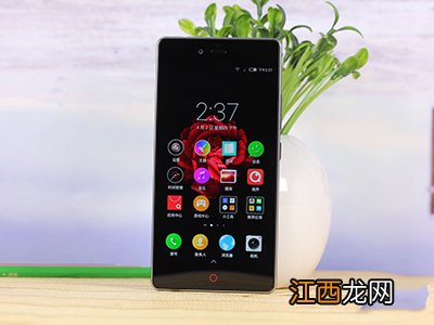 nubia Z9 mini屏幕尺寸多少？