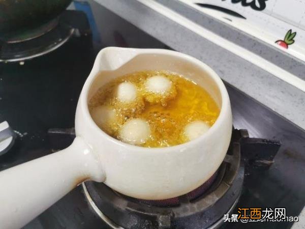 南瓜麻团怎么做？一斤糯米粉能做多少