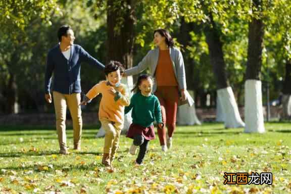 今日春分｜春分到，春花开~在讲究平衡的日子里，学学养生运动小技巧