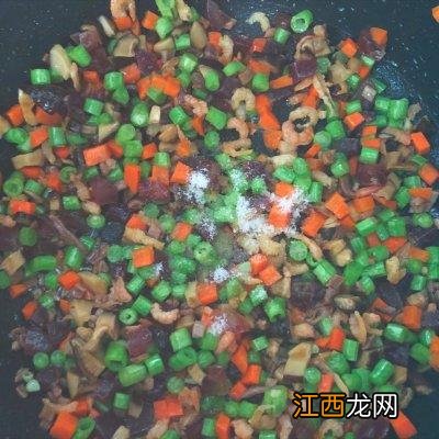 龙船饭的做法和配料？龙船饭用什么配料，不懂的，看此文