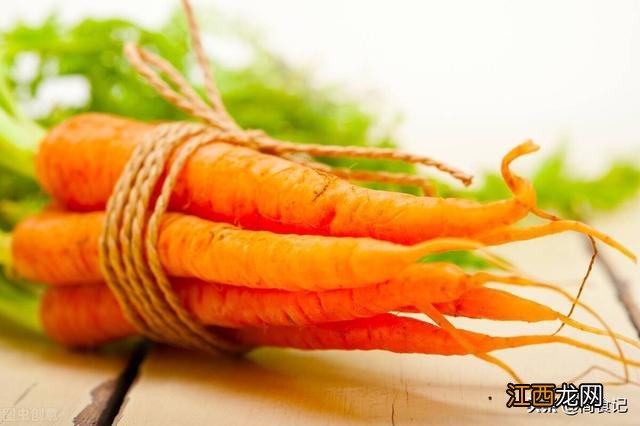 熬夜男人吃什么对身体好？常熬夜的男人吃什么好，早知道早受益