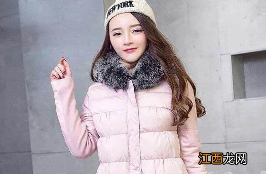 判断羽绒服好坏的小技巧