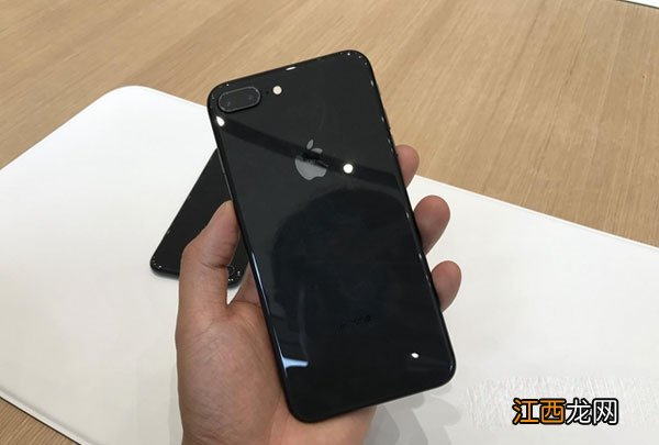 iPhone8 Plus和三星Note8哪个值得入手？iPhone8 Plus和三星Note8大比拼