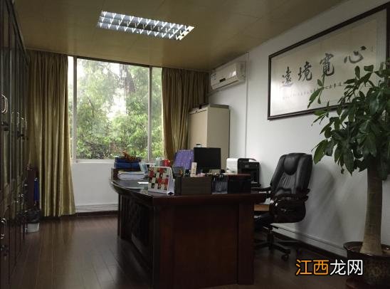 40平办公室如何布置 15平方办公室摆放布局,15平方办公室装修效果图