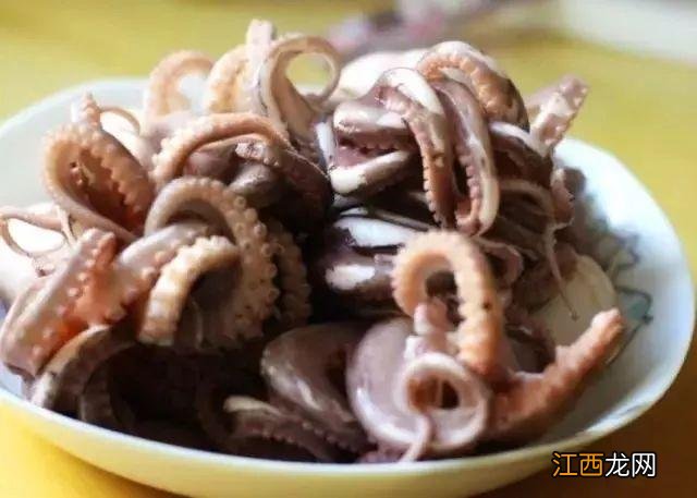 爬虾啥时候吃最肥？哪个季节虾最肥，该文解读的到位