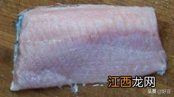 松鼠鱼用什么鱼料好？松鼠鱼用哪种鱼替代，记录一下重点内容