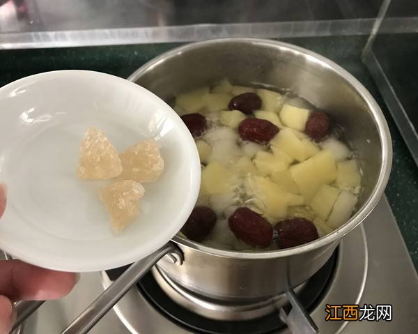 梨茶需要熬多长时间