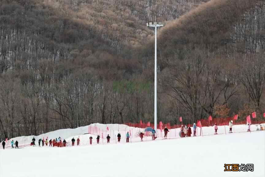 滑粉雪，逛溶洞，来最独特的“原始森林”闹个冬！