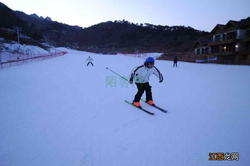 反季游秦皇岛，乡村民俗过大年，感受温泉滑雪冰火两重天