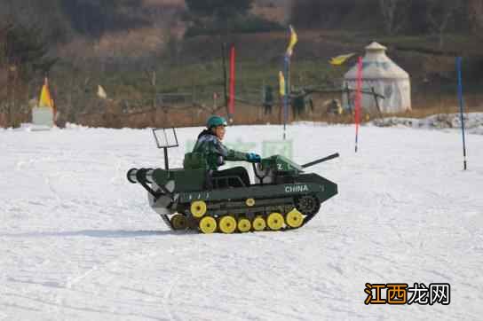 冬季就是要泡温泉和滑雪，不然白过了冬天