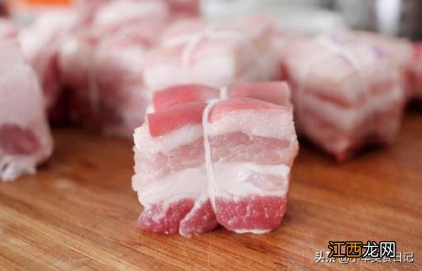 原汁原味的东坡肉，用料简单，重在火候