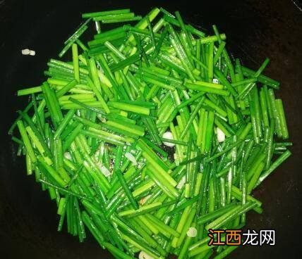 韭菜苔炒鸡蛋窍门