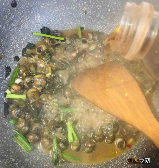 大螺丝怎么炒好吃